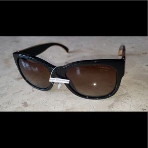 Square sunglasses